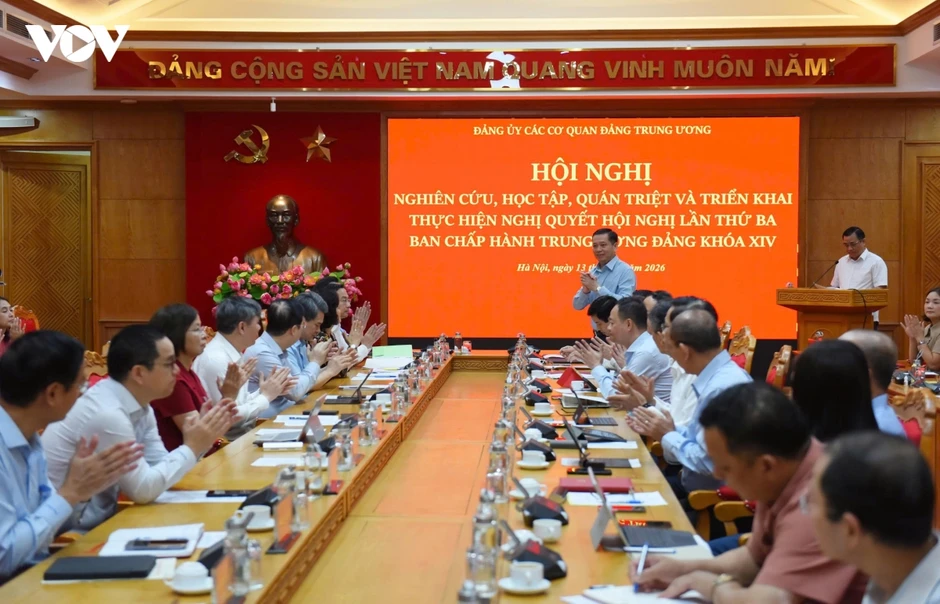 Đảng uỷ các cơ quan Đảng T.Ư tổ chức học tập, triển khai Nghị quyết Trung ương 3 Đảng uỷ các cơ quan Đảng T.Ư tổ chức học tập, triển khai Nghị quyết Trung ương 3