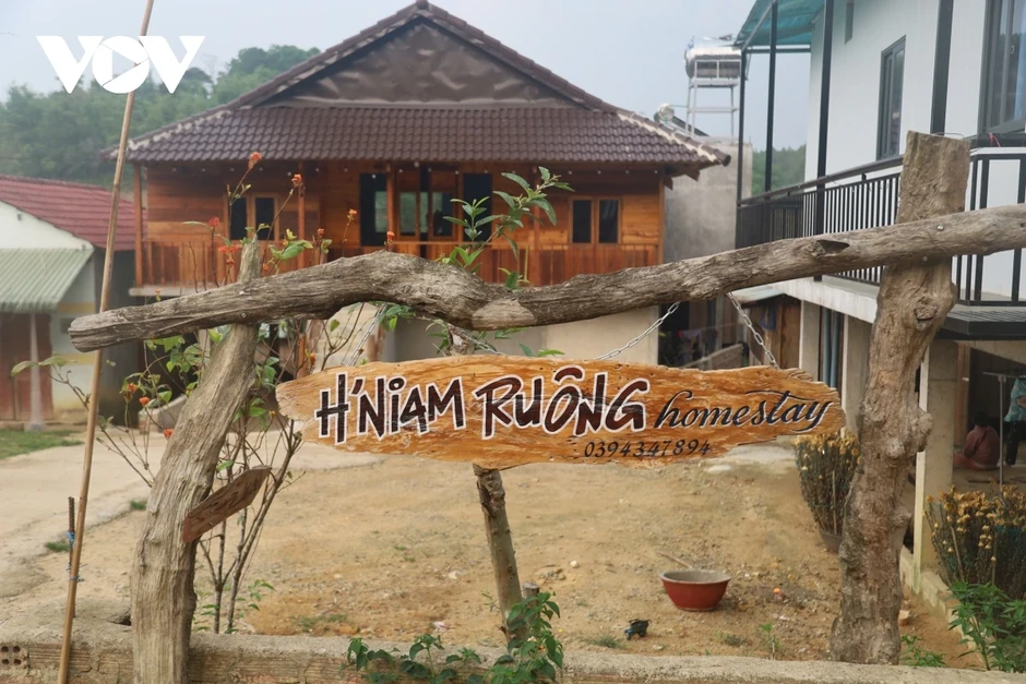 Đảng viên nói là làm, tạo chuyển biến ở Măng Đen Đảng viên nói là làm, tạo chuyển biến ở Măng Đen