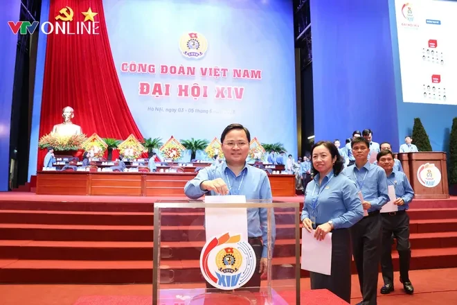 Danh sách 135 ủy viên Ban Chấp hành Tổng Liên đoàn Lao động Việt Nam khóa XIV Danh sách 135 ủy viên Ban Chấp hành Tổng Liên đoàn Lao động Việt Nam khóa XIV