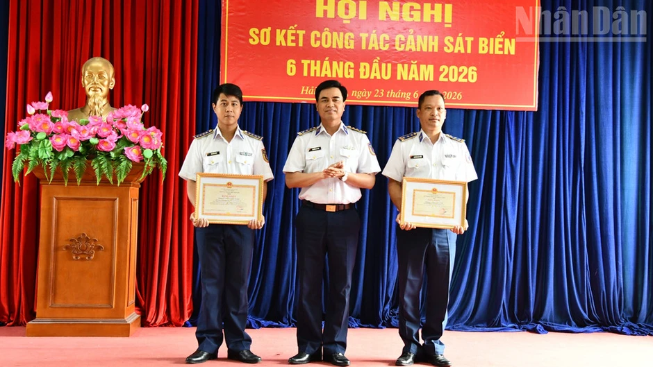 Đấu tranh, triệt phá 26 chuyên án, vụ án ma túy, bắt giữ 64 đối tượng Đấu tranh, triệt phá 26 chuyên án, vụ án ma túy, bắt giữ 64 đối tượng
