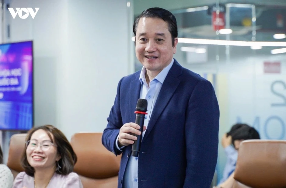 Đầu tư cho khoa học cơ bản là đầu tư cho năng lực cạnh tranh quốc gia Đầu tư cho khoa học cơ bản là đầu tư cho năng lực cạnh tranh quốc gia