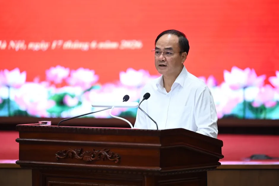 Đẩy mạnh phân cấp, phân quyền cùng phân bổ nguồn lực để địa phương hoạt động hiệu quả