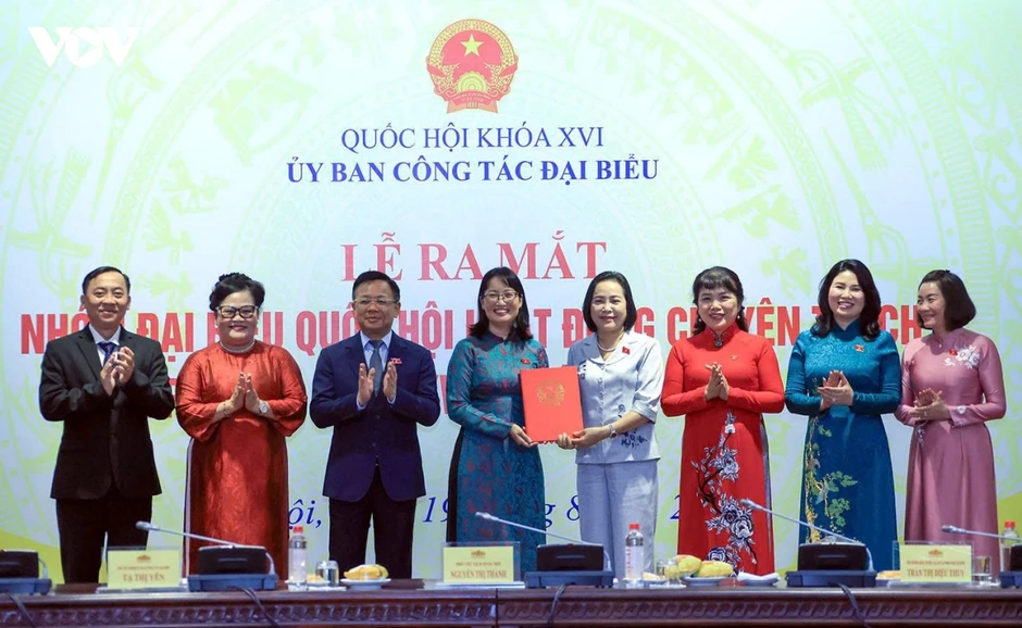 ĐBQH chuyên trách cần nâng tần suất làm việc và sức bật sáng tạo ĐBQH chuyên trách cần nâng tần suất làm việc và sức bật sáng tạo