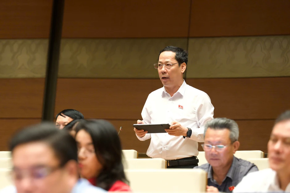 ĐBQH đề nghị làm rõ quy định về đăng ký khai tử, tránh phiền hà cho người dân ĐBQH đề nghị làm rõ quy định về đăng ký khai tử, tránh phiền hà cho người dân