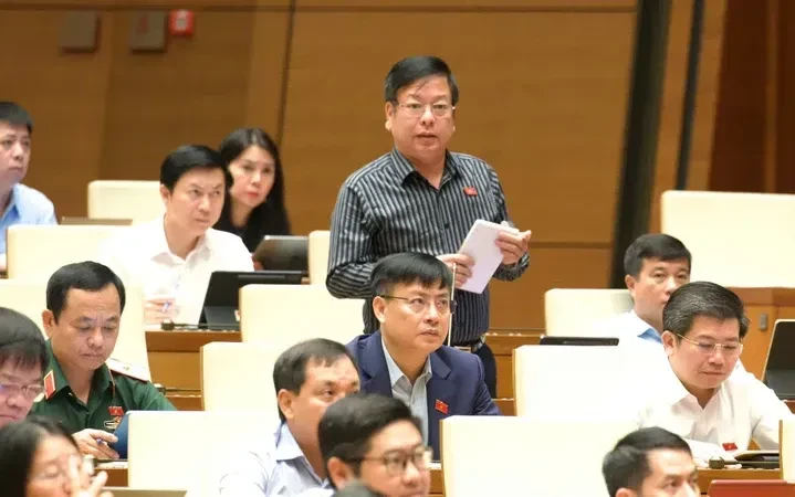 ĐBQH đề nghị làm rõ quy định về đăng ký khai tử, tránh phiền hà cho người dân ĐBQH đề nghị làm rõ quy định về đăng ký khai tử, tránh phiền hà cho người dân