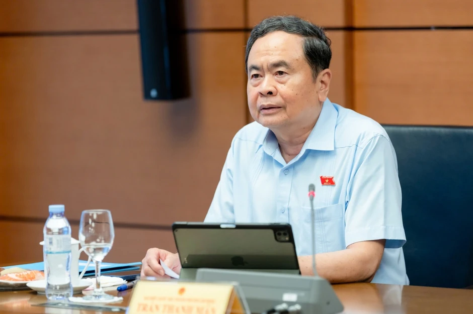 ĐBQH lo ngại tình trạng axit, chất kịch độc như xyanua vẫn có thể mua bán ĐBQH lo ngại tình trạng axit, chất kịch độc như xyanua vẫn có thể mua bán