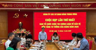 Để các tác phẩm trở thành “vũ khí” sắc bén bảo vệ nền tảng tư tưởng của Đảng