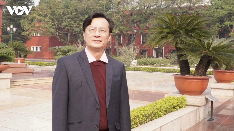 Để khoa khọc cơ bản mạnh phải tháo gỡ “điểm nghẽn” nhân lực và cơ chế quản trị Để khoa khọc cơ bản mạnh phải tháo gỡ “điểm nghẽn” nhân lực và cơ chế quản trị