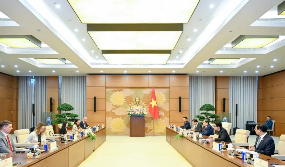 Đề nghị Hoa Kỳ sớm công nhận Việt Nam là nền kinh tế thị trường Đề nghị Hoa Kỳ sớm công nhận Việt Nam là nền kinh tế thị trường