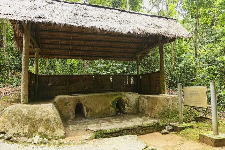 Đề nghị truy tặng Anh hùng LLVT nhân dân cha đẻ bếp không khói Hoàng Cầm