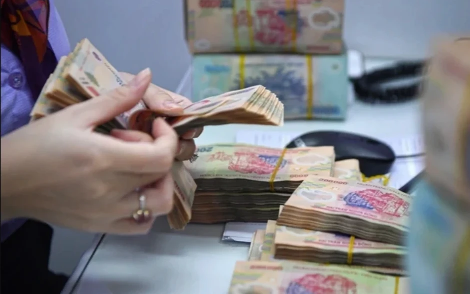 Đề xuất các phương án cụ thể về cải cách chính sách tiền lương theo lộ trình Đề xuất các phương án cụ thể về cải cách chính sách tiền lương theo lộ trình