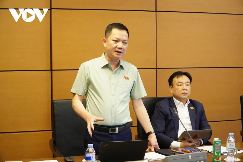 Đề xuất miễn phí hoàn toàn thông tin online cho người dân Đề xuất miễn phí hoàn toàn thông tin online cho người dân