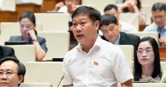 Đề xuất miễn trừ trách nhiệm cho ngân hàng khi báo cáo "giao dịch đáng ngờ"