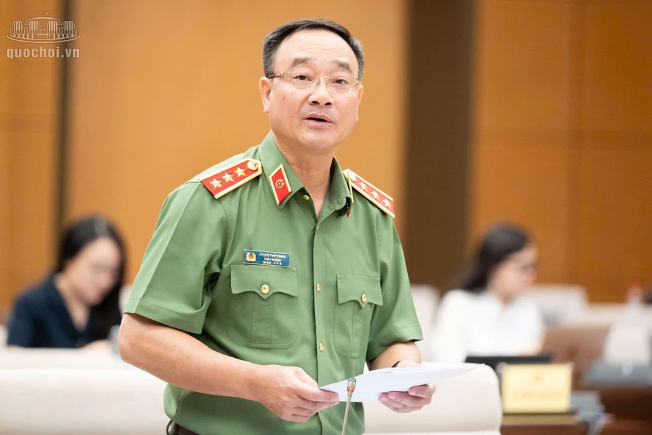 Đề xuất nâng mức phạt hành chính lên tối đa 1,5 tỷ đồng đối với cá nhân Đề xuất nâng mức phạt hành chính lên tối đa 1,5 tỷ đồng đối với cá nhân