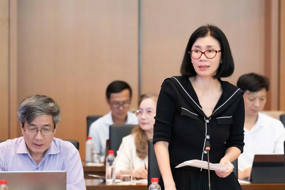 Đề xuất phân cấp cho địa phương cấp phép cả triệu giấy phép môi trường Đề xuất phân cấp cho địa phương cấp phép cả triệu giấy phép môi trường