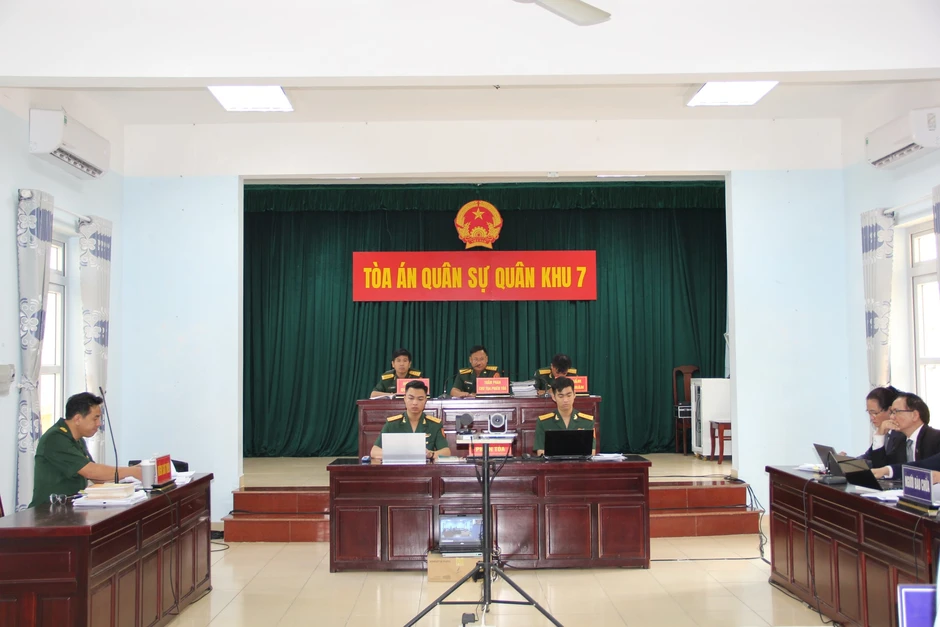 Đề xuất sĩ quan quân đội, công an có thể là luật sư công