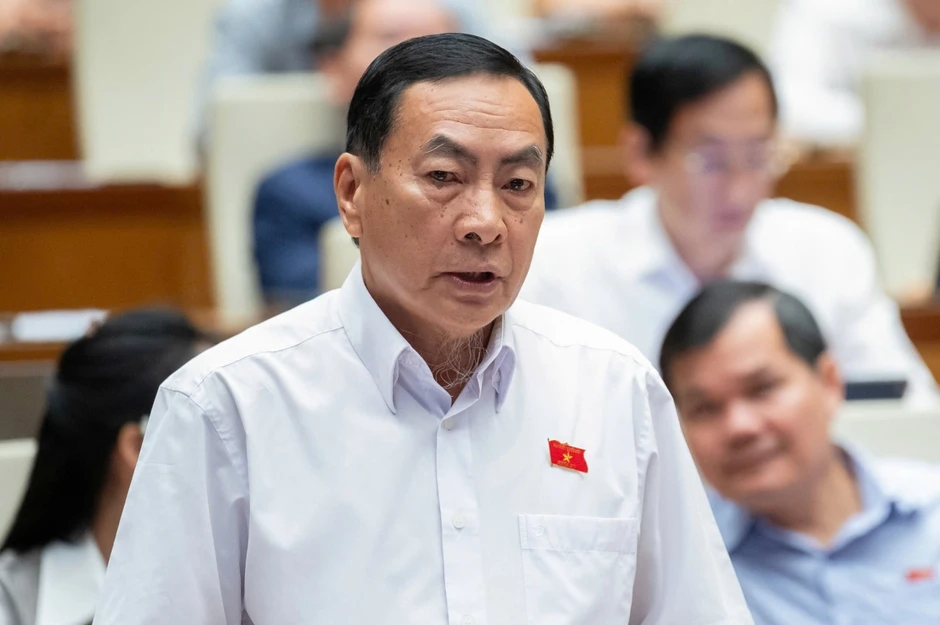 Đề xuất tăng tuổi nghỉ hưu sĩ quan quân đội, tùy đặc thù từng vị trí Đề xuất tăng tuổi nghỉ hưu sĩ quan quân đội, tùy đặc thù từng vị trí