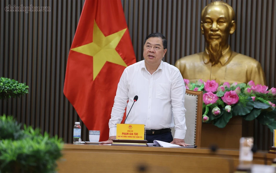 Đề xuất thí điểm dùng xe điện 3 bánh thu gom rác và chữa cháy Đề xuất thí điểm dùng xe điện 3 bánh thu gom rác và chữa cháy
