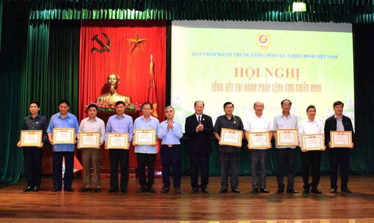 Đề xuất xây dựng Luật Cựu chiến binh sau 20 năm thi hành Pháp lệnh Đề xuất xây dựng Luật Cựu chiến binh sau 20 năm thi hành Pháp lệnh