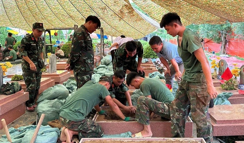 Điện Biên bắt đầu khai quật, lấy mẫu hài cốt tại Nghĩa trang liệt sĩ Quốc gia A1 Điện Biên bắt đầu khai quật, lấy mẫu hài cốt tại Nghĩa trang liệt sĩ Quốc gia A1