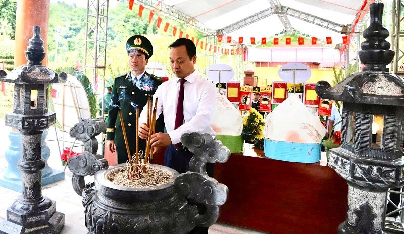 Điện Biên hoàn thành nâng cấp Khu tưởng niệm Anh hùng liệt sĩ Trần Văn Thọ Điện Biên hoàn thành nâng cấp Khu tưởng niệm Anh hùng liệt sĩ Trần Văn Thọ
