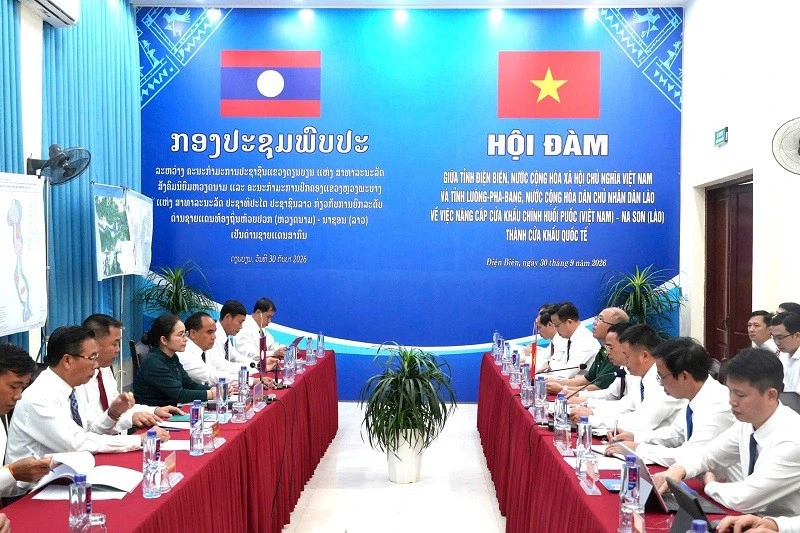 Điện Biên và Luangprabang thống nhất nâng cấp cặp cửa khẩu chính Huổi Puốc (Việt Nam)-Na Son (Lào) thành cửa khẩu quốc tế