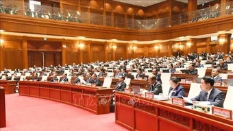 Điện mừng các đồng chí được Quốc hội Lào bầu giữ các vị trí lãnh đạo chủ chốt