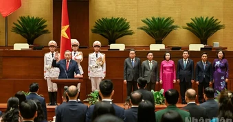 Điện, thư và thông điệp chúc mừng các đồng chí lãnh đạo chủ chốt