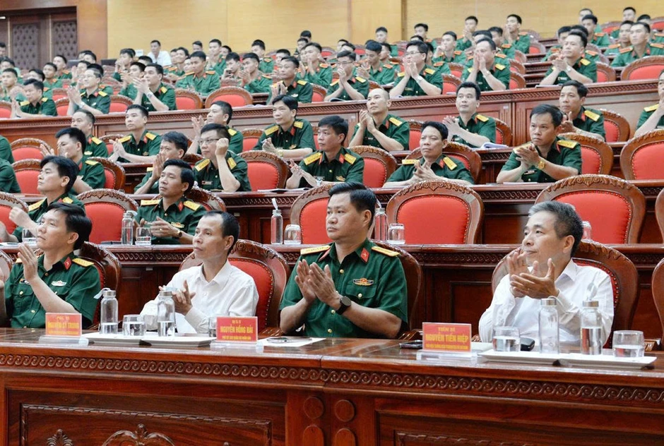 Định hướng công tác bảo vệ nền tảng tư tưởng của Đảng Định hướng công tác bảo vệ nền tảng tư tưởng của Đảng