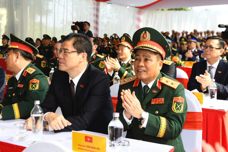 Đoàn cấp cao Bộ Quốc phòng Việt Nam và Trung Quốc dự lễ khởi công Trạm Y tế hữu nghị xã Hải Sơn Đoàn cấp cao Bộ Quốc phòng Việt Nam và Trung Quốc dự lễ khởi công Trạm Y tế hữu nghị xã Hải Sơn