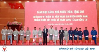 Đoàn công tác của Đảng, Nhà nước thăm, tặng 200 suất quà cho người dân Lai Châu