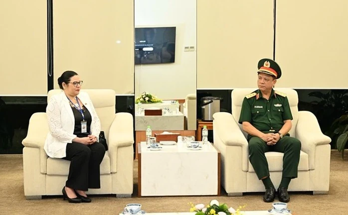 Đoàn công tác QĐND và CAND lên đường tham gia khắc phục hậu quả động đất tại Venezuela Đoàn công tác QĐND và CAND lên đường tham gia khắc phục hậu quả động đất tại Venezuela