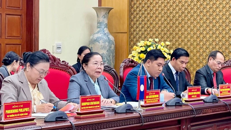 Đoàn đại biểu Ban Tổ chức Trung ương Đảng Nhân dân Cách mạng Lào thăm, làm việc tại Ninh Bình Đoàn đại biểu Ban Tổ chức Trung ương Đảng Nhân dân Cách mạng Lào thăm, làm việc tại Ninh Bình