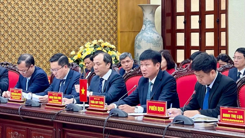 Đoàn đại biểu Ban Tổ chức Trung ương Đảng Nhân dân Cách mạng Lào thăm, làm việc tại Ninh Bình Đoàn đại biểu Ban Tổ chức Trung ương Đảng Nhân dân Cách mạng Lào thăm, làm việc tại Ninh Bình