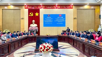 Đoàn đại biểu Ban Tổ chức Trung ương Đảng Nhân dân Cách mạng Lào thăm, làm việc tại Ninh Bình