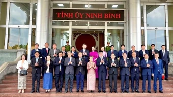 Đoàn đại biểu cấp cao Campuchia thăm, làm việc tại tỉnh Ninh Bình