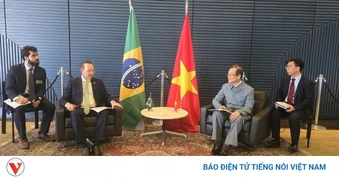 Đoàn đại biểu Đảng Cộng sản Việt Nam thăm và làm việc tại Brasil