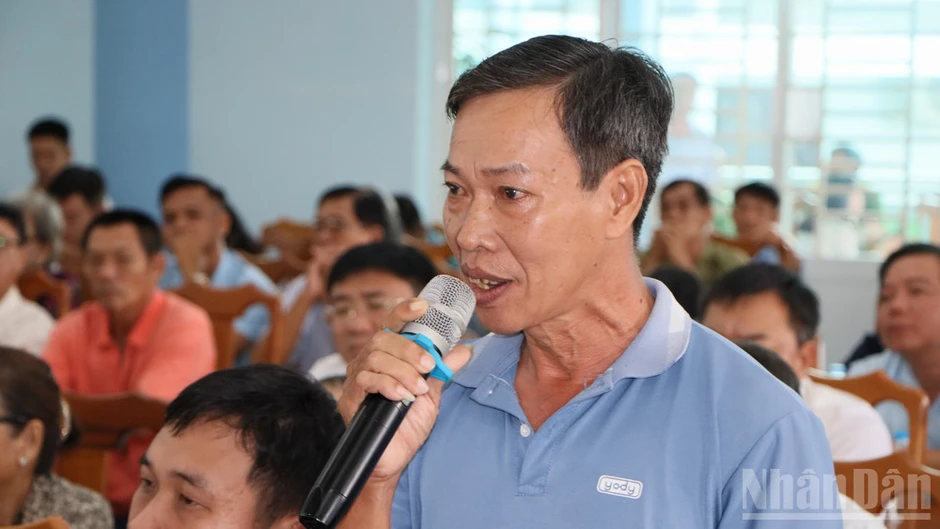 Đoàn Đại biểu Quốc hội tỉnh An Giang tiếp xúc cử tri Đoàn Đại biểu Quốc hội tỉnh An Giang tiếp xúc cử tri