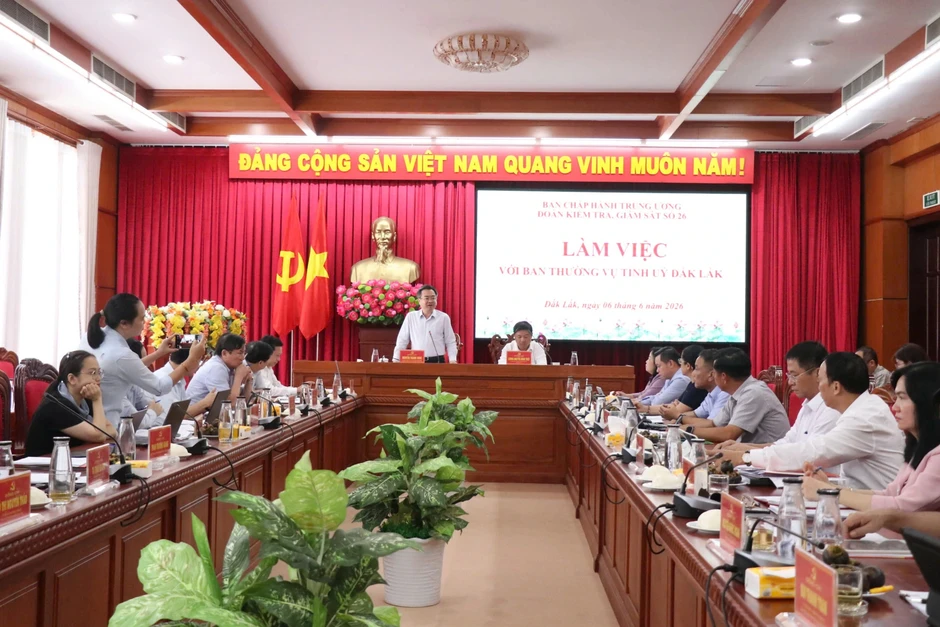 Đoàn kiểm tra của Bộ Chính trị, Ban Bí thư làm việc với tỉnh Đắk Lắk Đoàn kiểm tra của Bộ Chính trị, Ban Bí thư làm việc với tỉnh Đắk Lắk