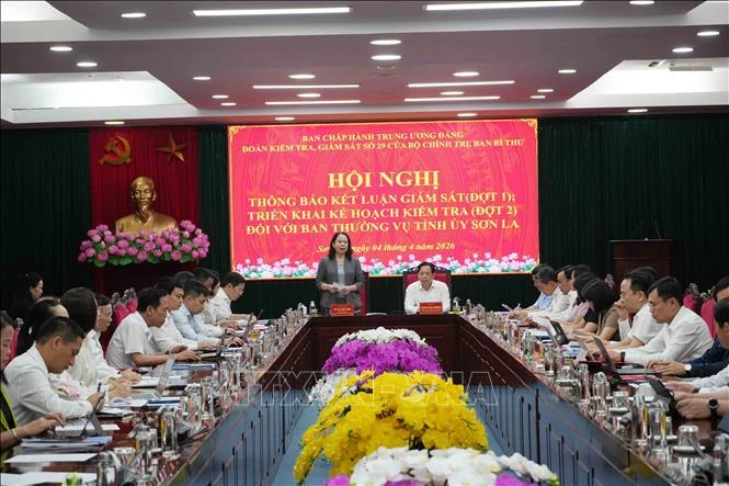 Đoàn kiểm tra, giám sát của Bộ Chính trị, Ban Bí thư làm việc với Ban Thường vụ Tỉnh ủy Sơn La Đoàn kiểm tra, giám sát của Bộ Chính trị, Ban Bí thư làm việc với Ban Thường vụ Tỉnh ủy Sơn La