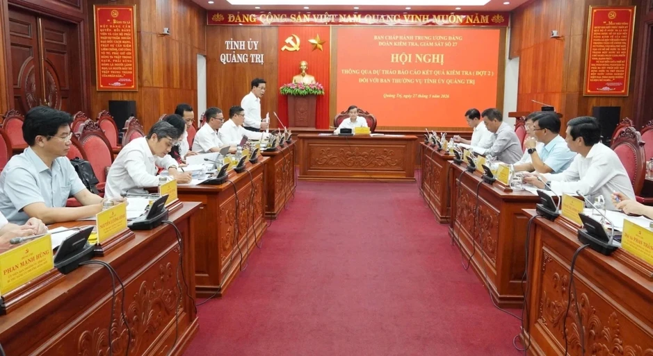 Đoàn kiểm tra, giám sát của Bộ Chính trị, Ban Bí thư làm việc với tỉnh Quảng Trị Đoàn kiểm tra, giám sát của Bộ Chính trị, Ban Bí thư làm việc với tỉnh Quảng Trị