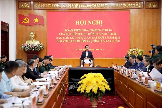 Đoàn Kiểm tra, giám sát của Bộ Chính trị làm việc với Ban Thường vụ Tỉnh ủy Lai Châu Đoàn Kiểm tra, giám sát của Bộ Chính trị làm việc với Ban Thường vụ Tỉnh ủy Lai Châu
