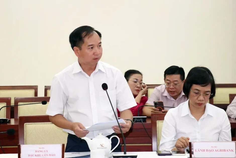 Đổi mới công tác tuyên giáo, dân vận phải chủ động tham gia vào xây dựng thể chế Đổi mới công tác tuyên giáo, dân vận phải chủ động tham gia vào xây dựng thể chế