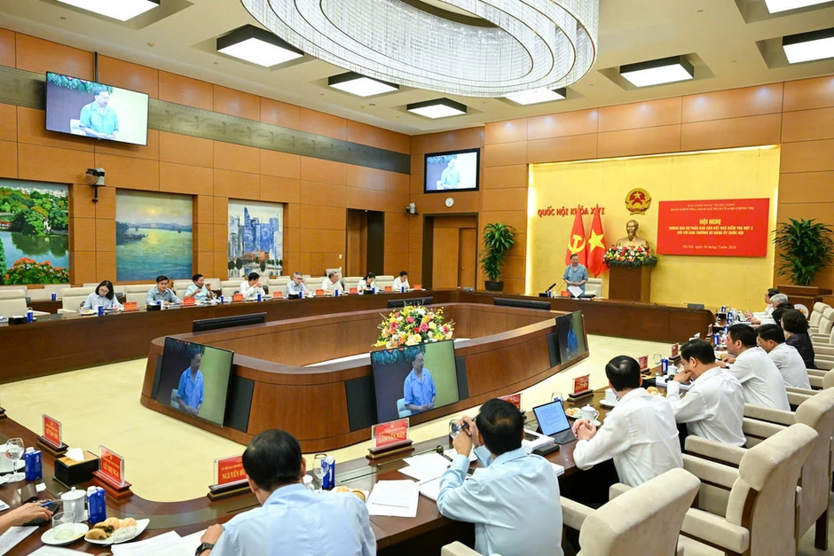 Đổi mới hơn nữa công tác lập pháp để chuyển mạnh sang tư duy kiến tạo Đổi mới hơn nữa công tác lập pháp để chuyển mạnh sang tư duy kiến tạo