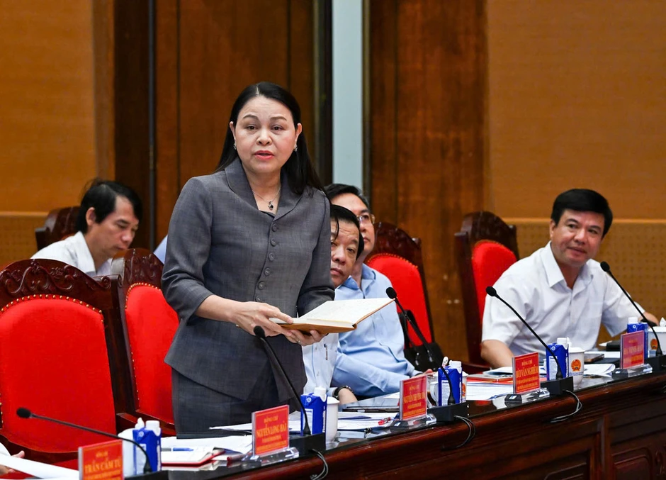 Đổi mới mạnh mẽ công tác hoàn thiện thể chế và thực thi pháp luật Đổi mới mạnh mẽ công tác hoàn thiện thể chế và thực thi pháp luật