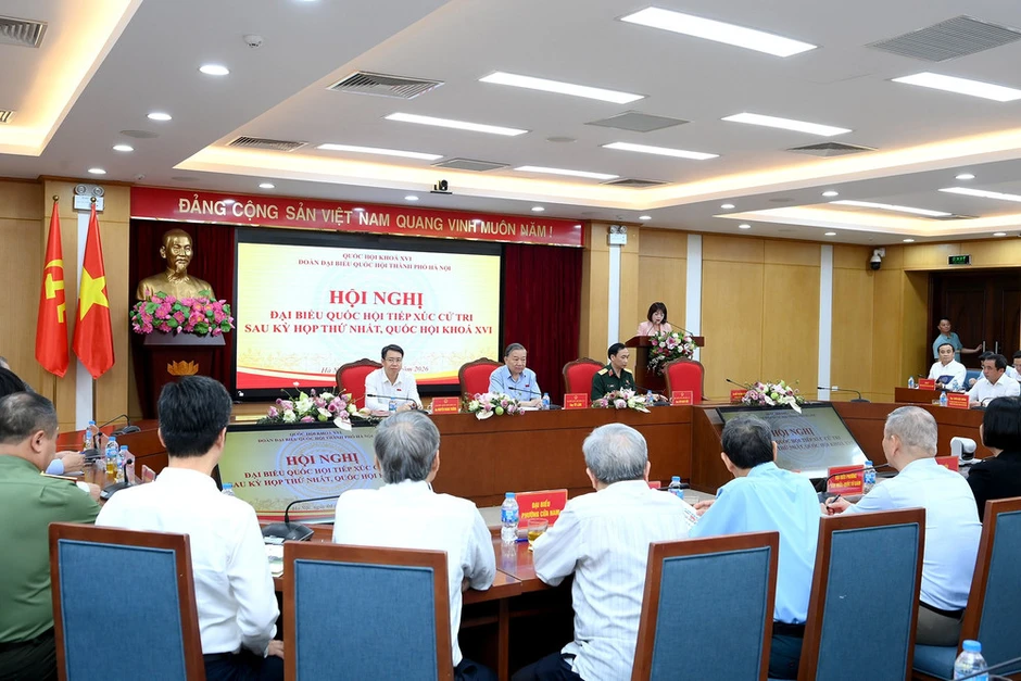 Đổi mới phương thức quản trị, không để tồn đọng những kiến nghị chính đáng của cử tri Đổi mới phương thức quản trị, không để tồn đọng những kiến nghị chính đáng của cử tri
