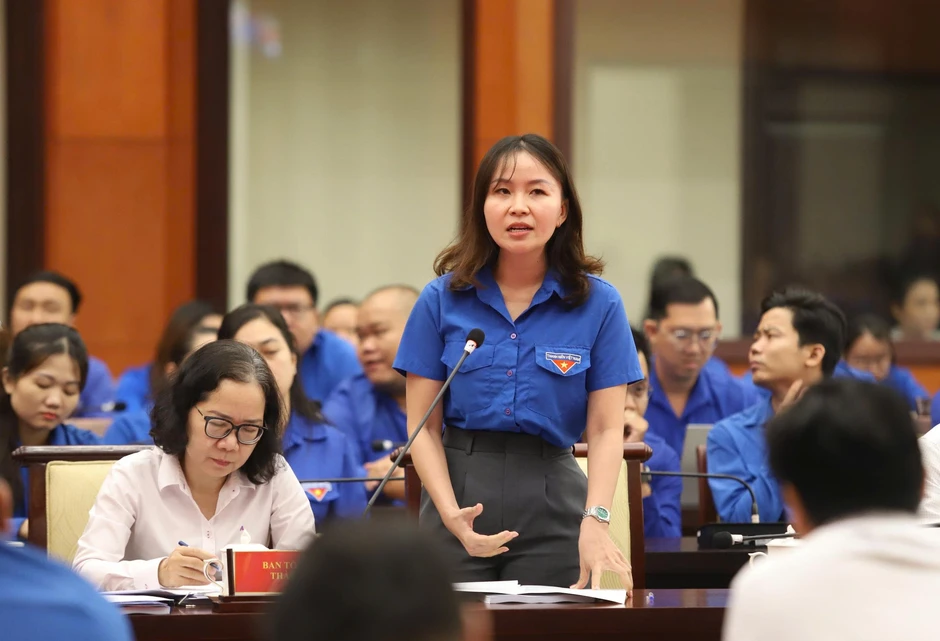 Đối thoại với thanh niên, Bí thư Thành ủy TPHCM nói về tương lai thành phố Đối thoại với thanh niên, Bí thư Thành ủy TPHCM nói về tương lai thành phố