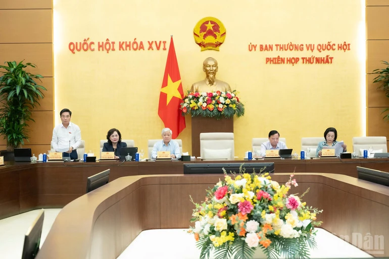 Đôn đốc đến cùng việc thực hiện các kiến nghị sau giám sát Đôn đốc đến cùng việc thực hiện các kiến nghị sau giám sát