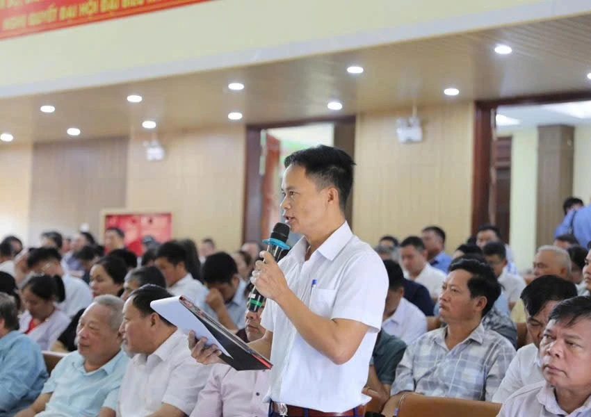 Đồng chí Bùi Thị Minh Hoài tiếp xúc cử tri tại tỉnh Phú Thọ Đồng chí Bùi Thị Minh Hoài tiếp xúc cử tri tại tỉnh Phú Thọ
