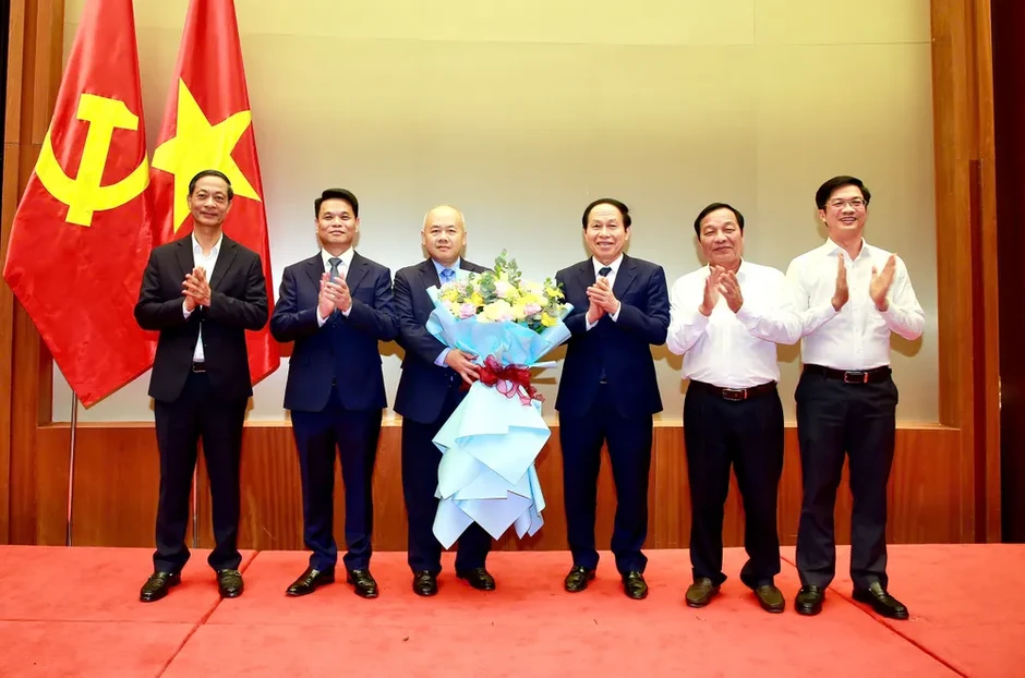 Đồng chí Đỗ Thành Trung giữ chức Phó Bí thư Thành ủy Hải Phòng Đồng chí Đỗ Thành Trung giữ chức Phó Bí thư Thành ủy Hải Phòng